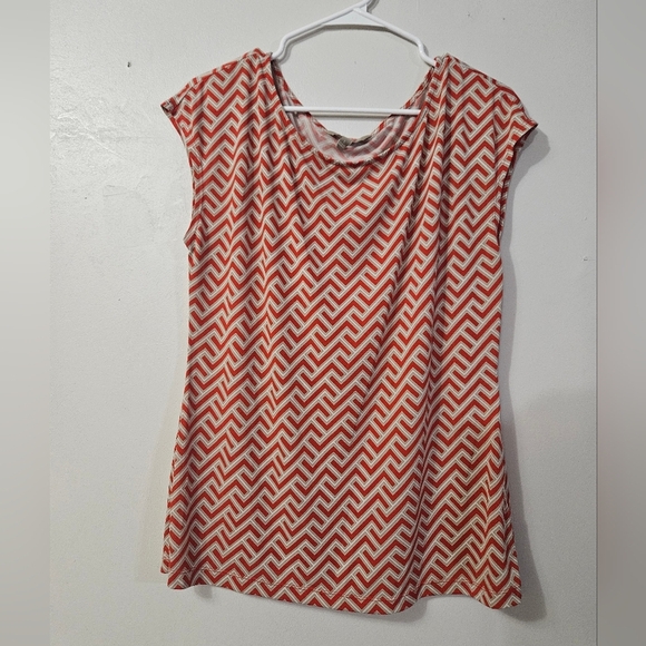 Banana republic Chevron Patterned tank top blouse! - Picture 1 of 5